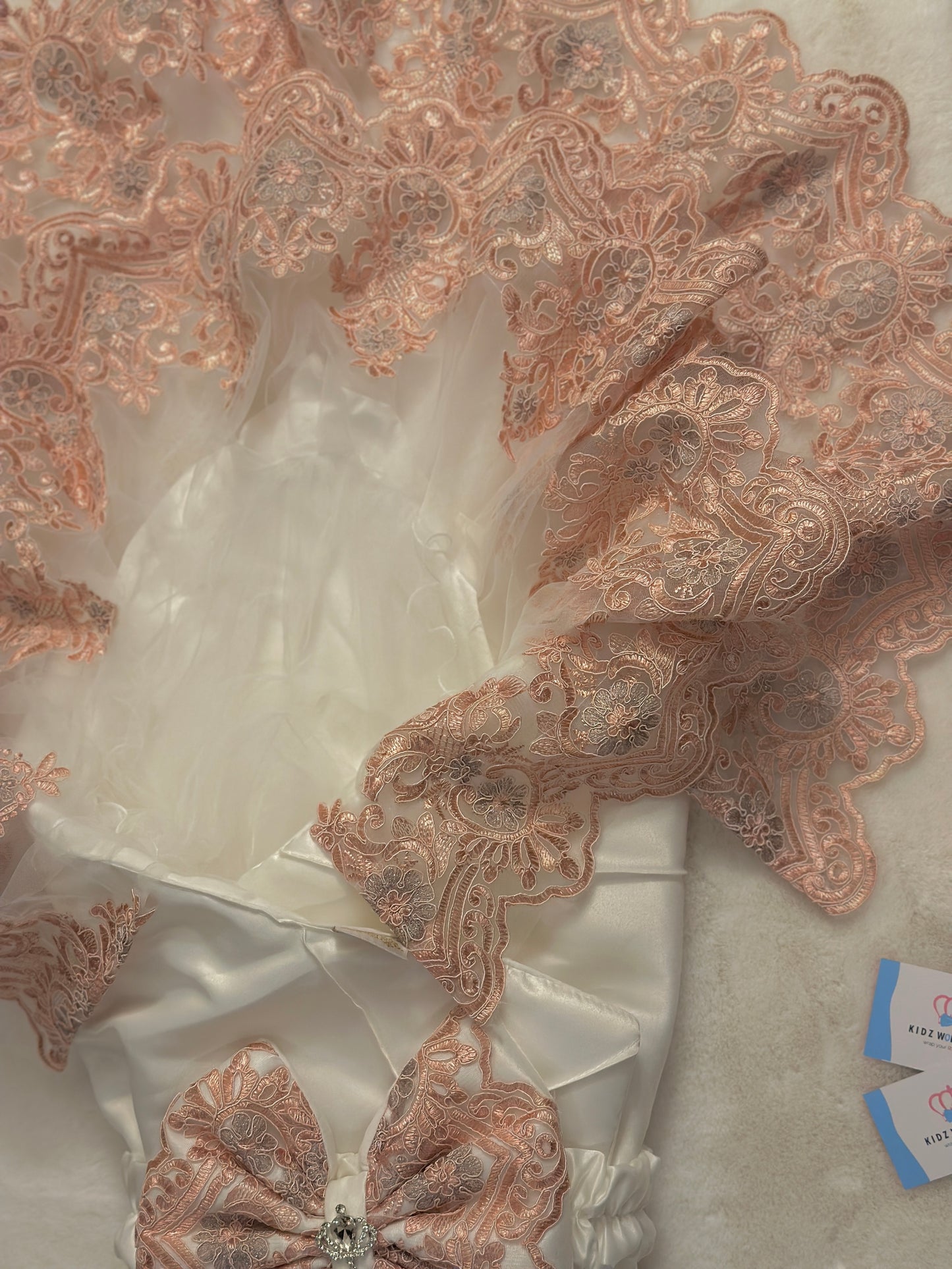 Blush Pink Lace Swaddleđź‘‘