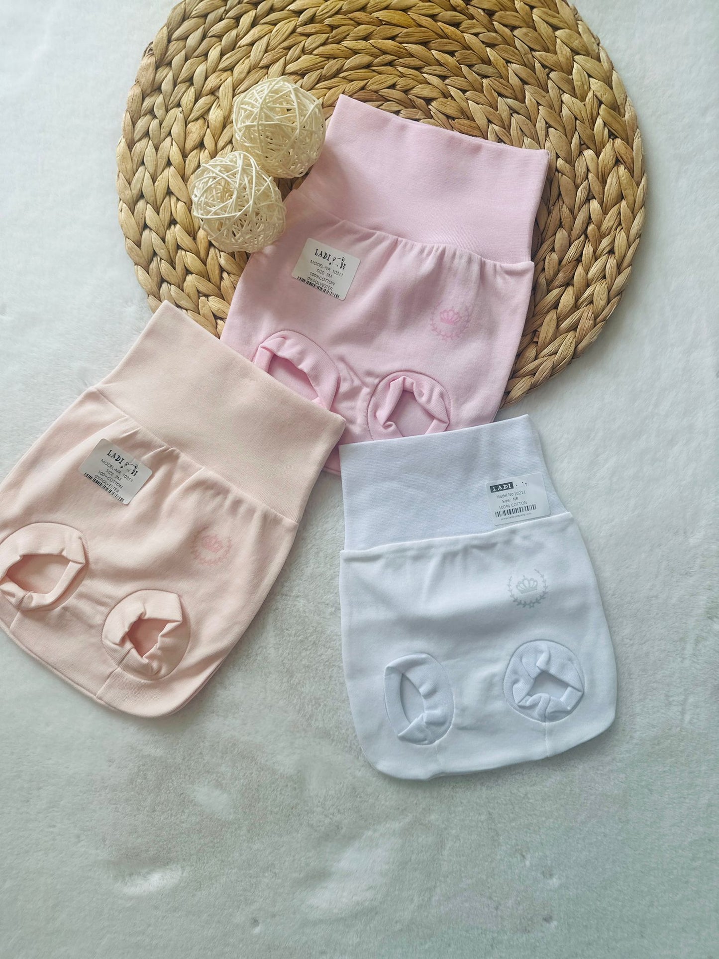 Pair of Anti-colic Newborn Underwear👼🏻