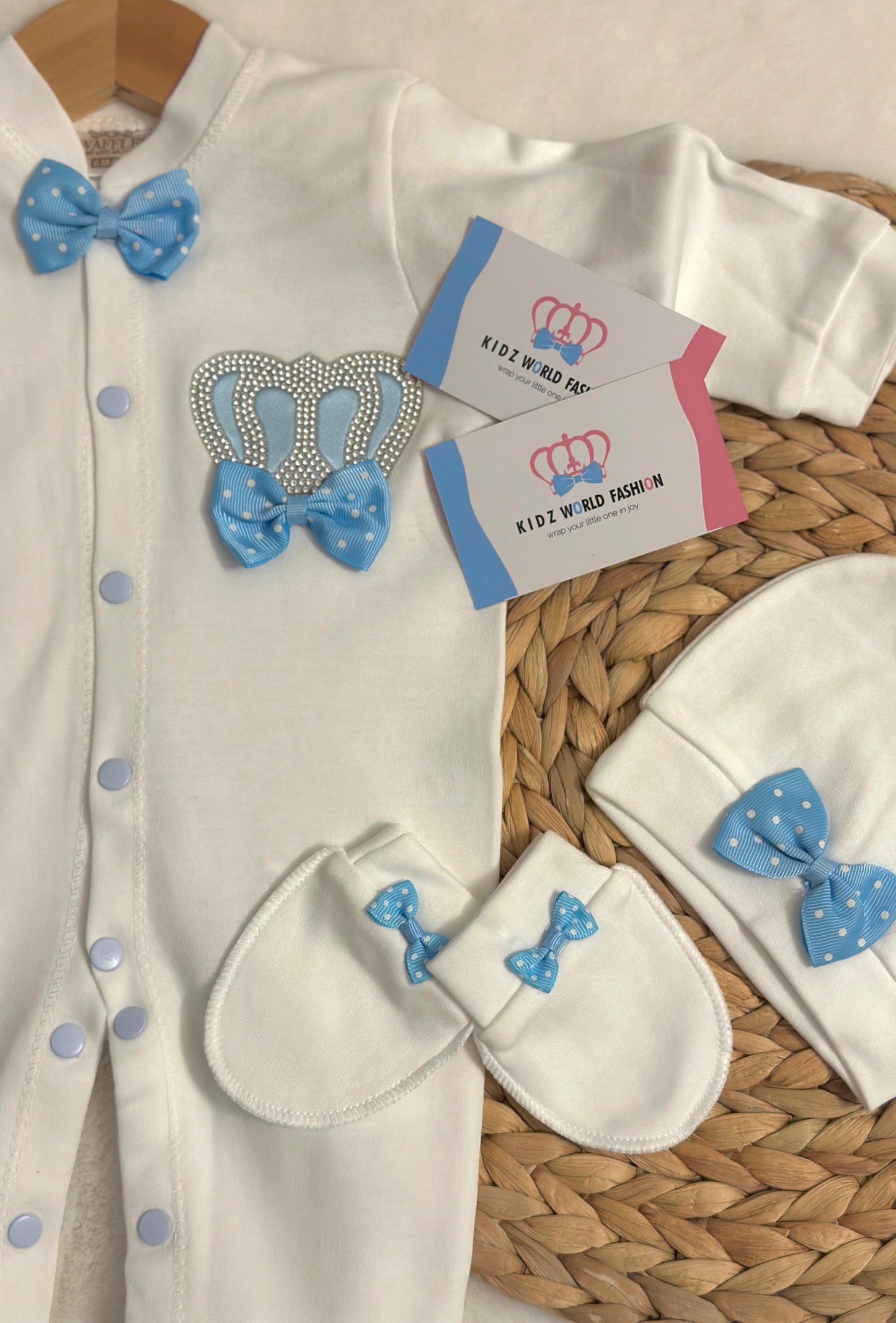 Prince bow set 👑